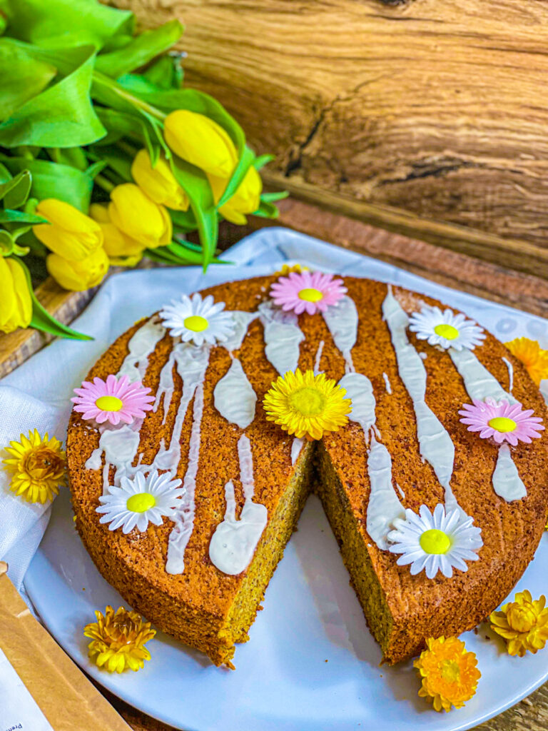 Karotten-Nusskuchen Rezept