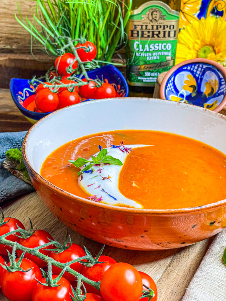 Tomatensuppe aus Ofengerösteten Tomaten