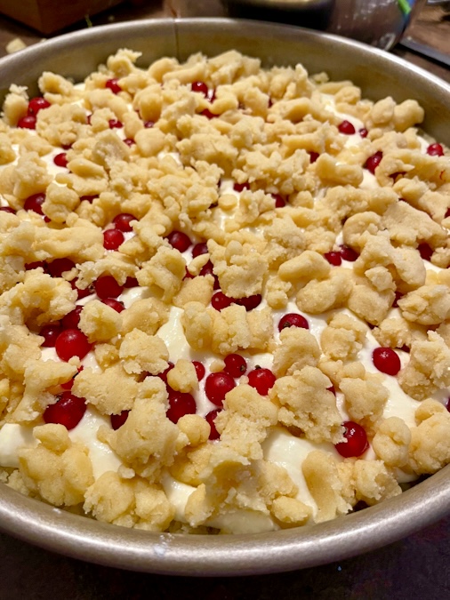 Käsekuchen mit Johannisbeeren