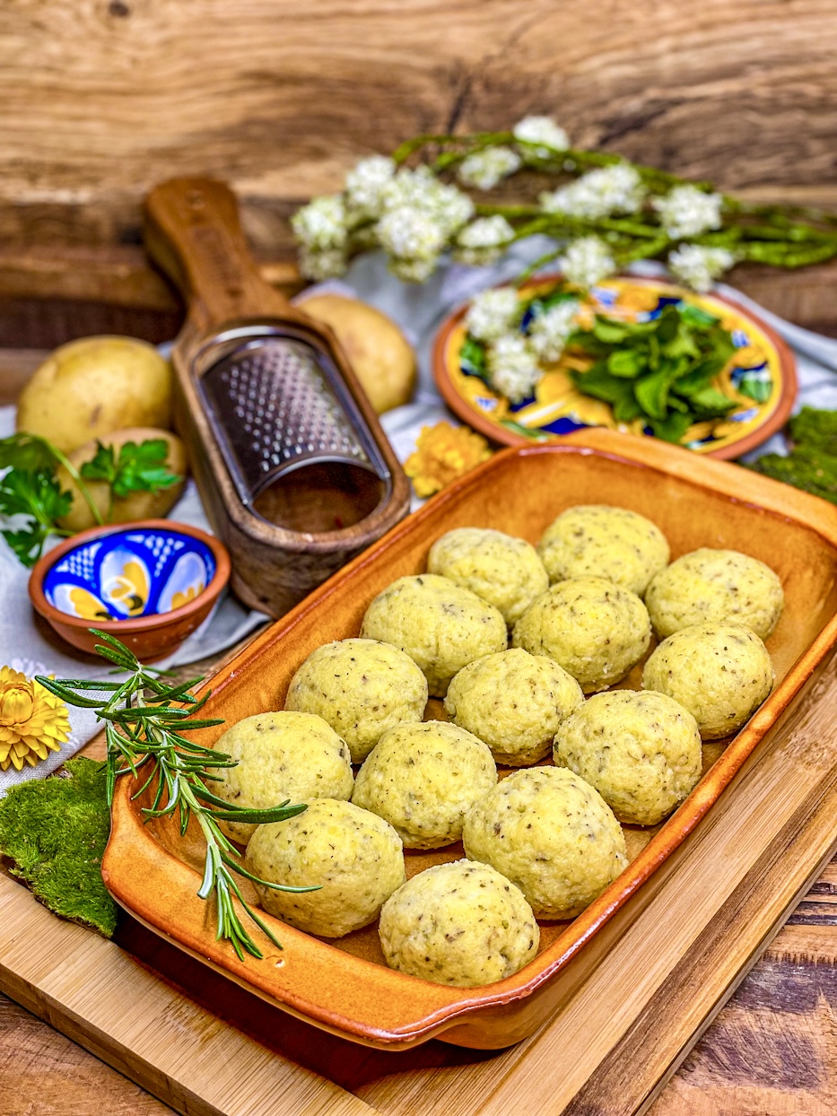 Kartoffelknödel nach Omas Art Kartoffelknödel nach Omas Art