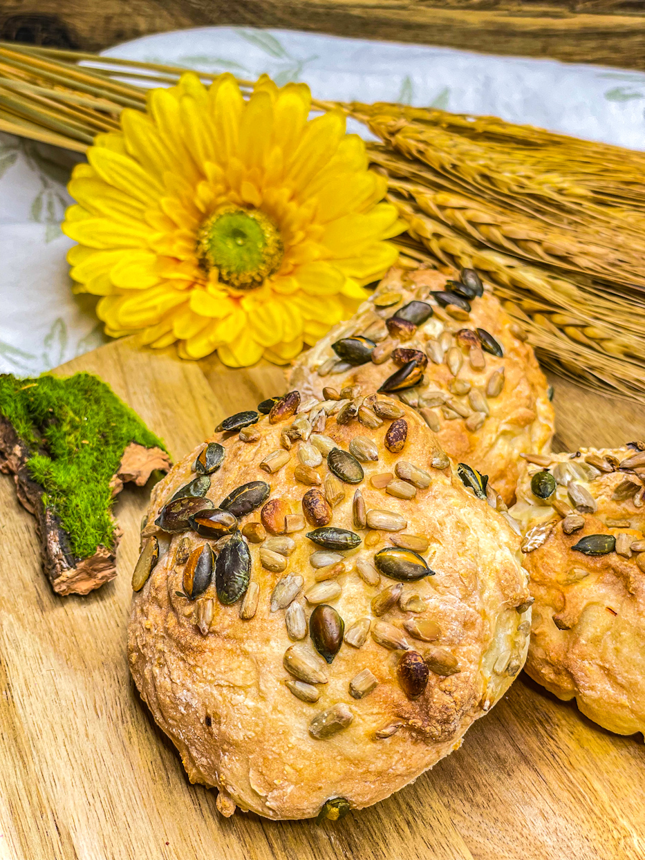 Gesunde Quarkbrötchen aus dem Airfryer Gesunde Quarkbrötchen aus dem Airfryer