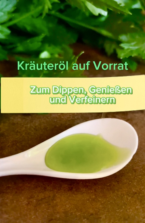 Kräuteröl selber machen: Der Frischekick in Deiner Küche! Kräuteröl selber machen: Der Frischekick in Deiner Küche!