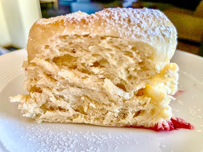 Johannisbeer-Hefeschnecken