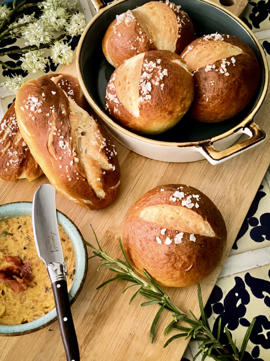 Laugenbrötchen