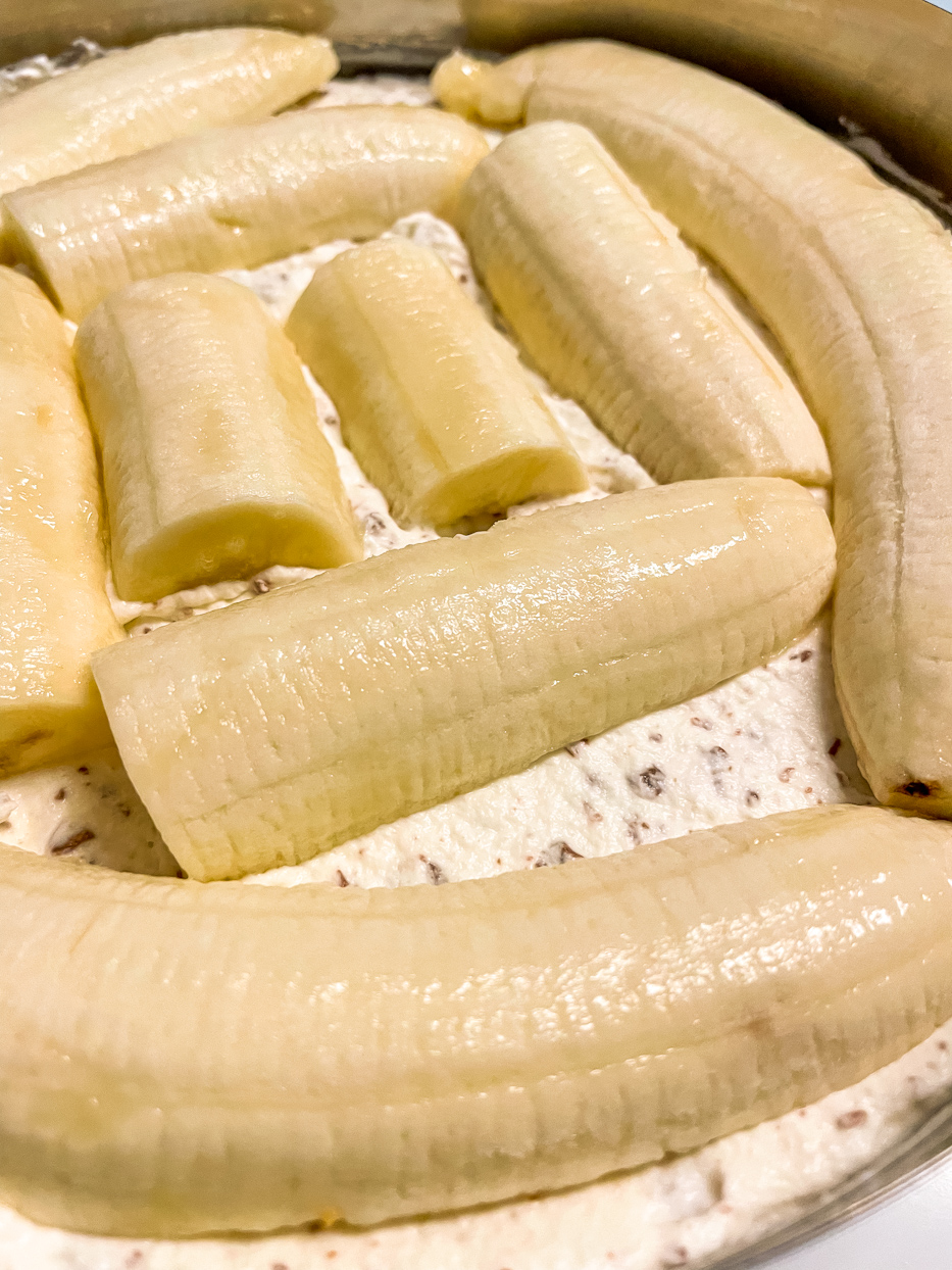 Heller Bananen-Maulwurfkuchen Heller Bananen-Maulwurfkuchen