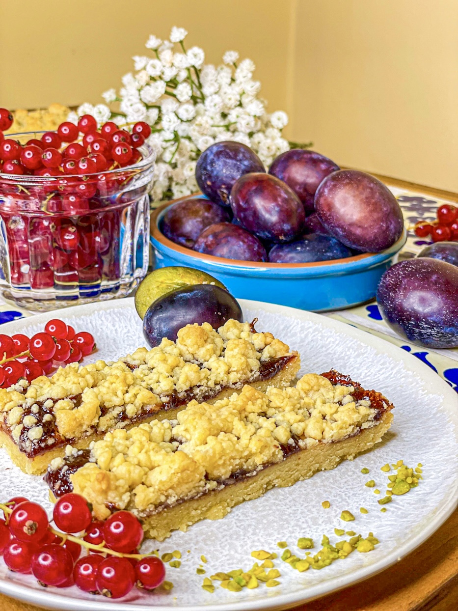 Friesische Pflaumenstreifen mit Marzipan und Streuseln!