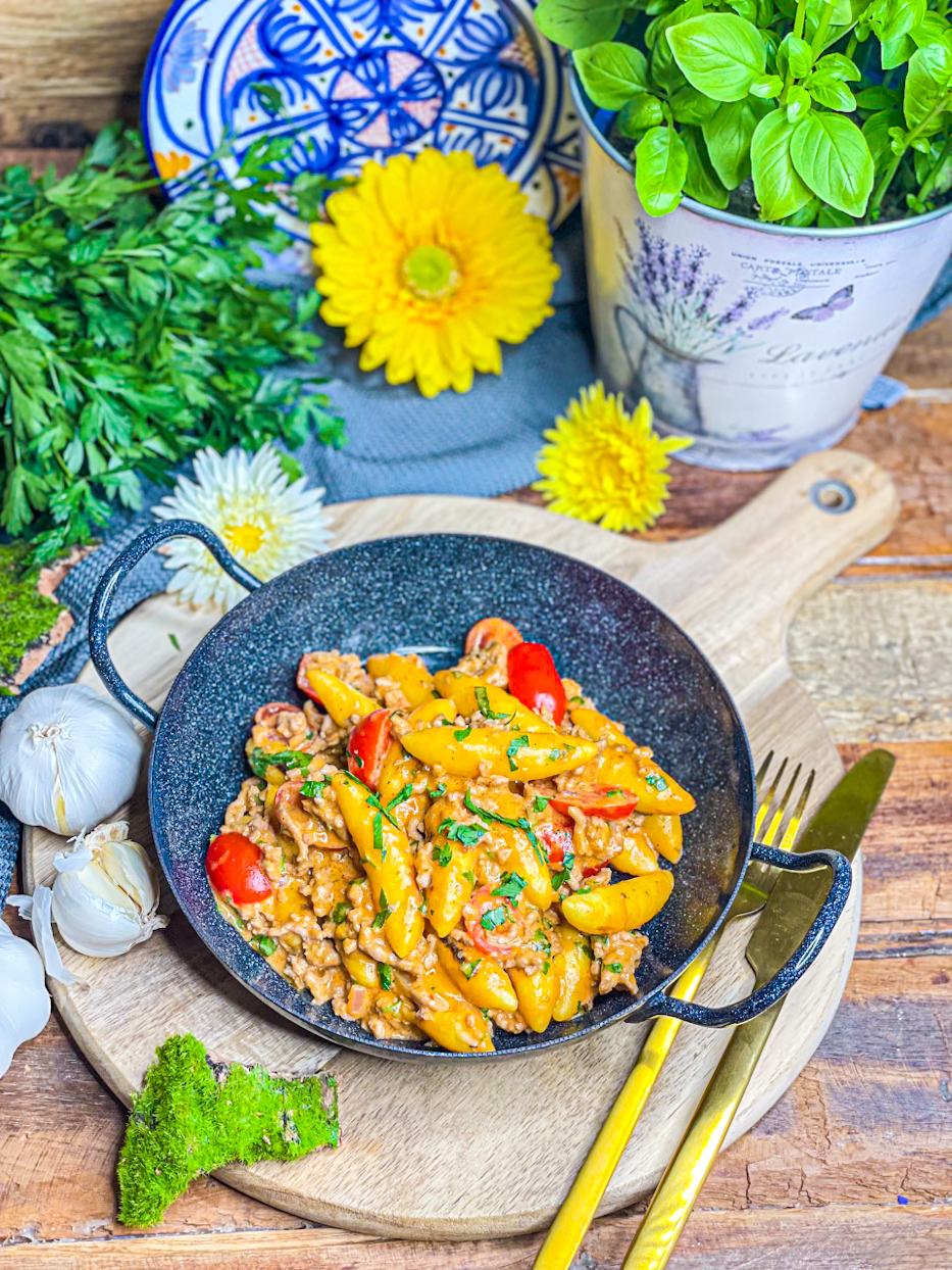 Schlemmerpfanne mit Schupfnudeln Schlemmerpfanne mit Schupfnudeln