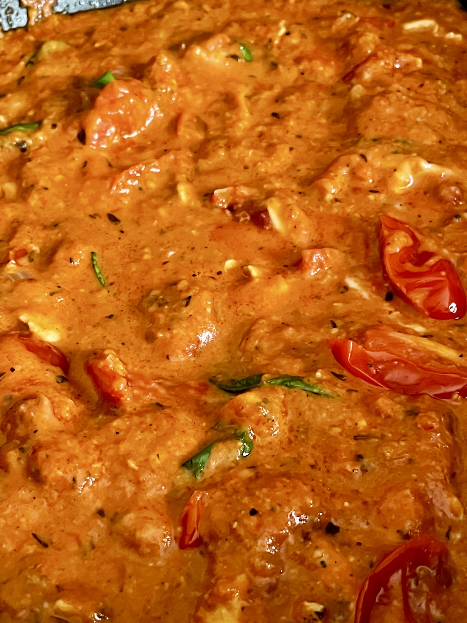 Tomatensauce mit Camembert Tomatensauce mit Camembert