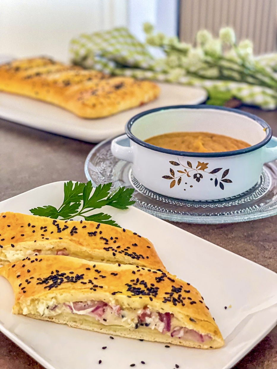 Partybrot im Flammkuchen-Style Partybrot im Flammkuchen-Style