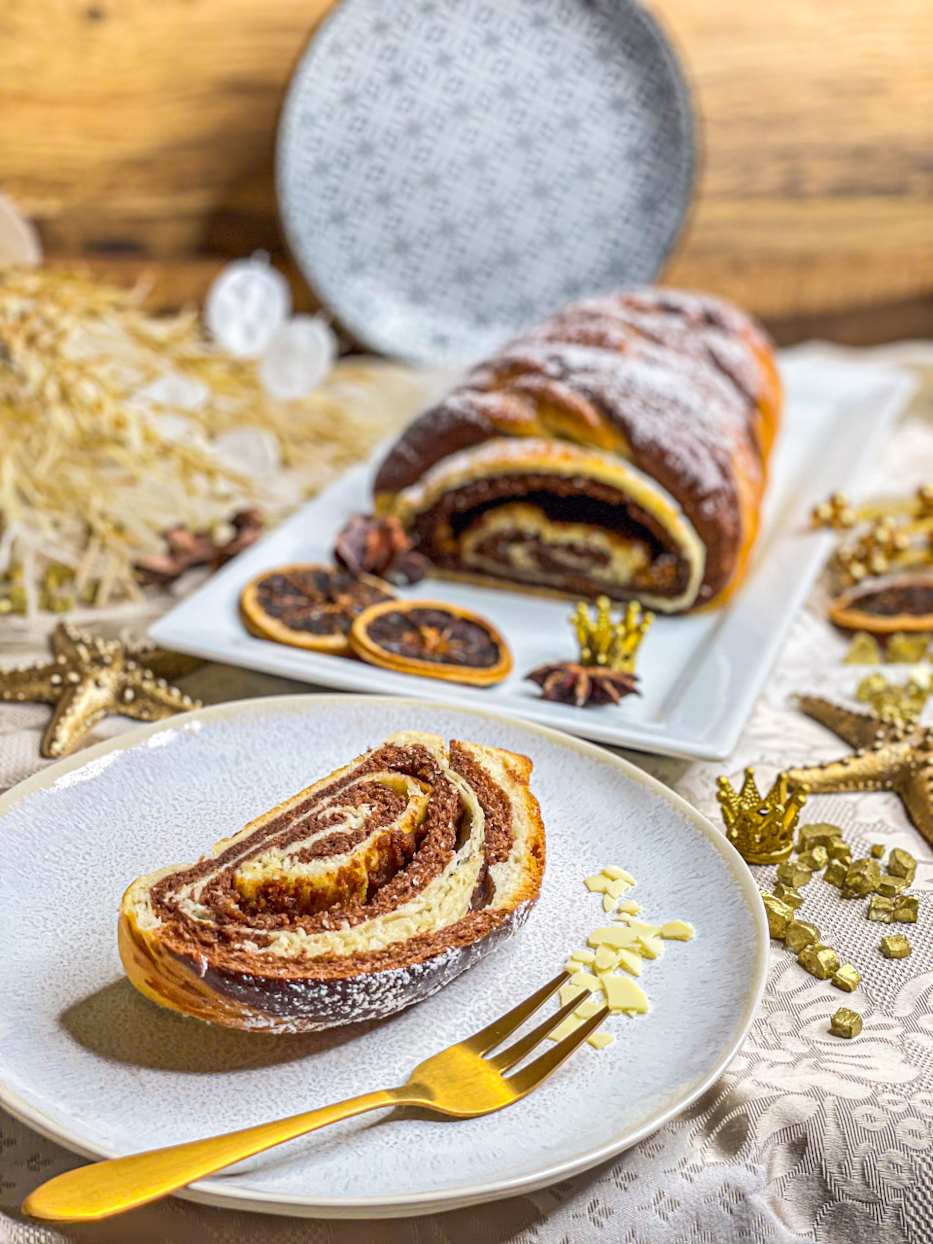 Schokoladen-Babka mit Lotus-Creme-Füllung