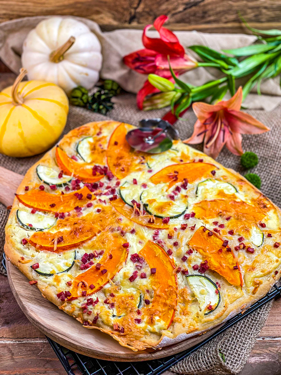 Kürbis-Flammkuchen Kürbis-Flammkuchen