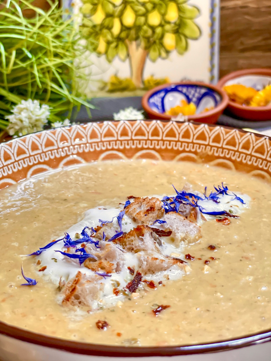 Maronensuppe – cremig, einfach & perfekt für kalte Tage in 25 Minuten ... Maronensuppe – cremig, einfach & perfekt für kalte Tage in 25 Minuten ...