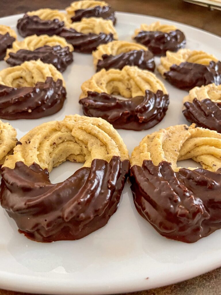 Spritzgebäck - Omas bestes Rezept einfach in 60 Minuten! - Die ... Spritzgebäck - Omas bestes Rezept einfach in 60 Minuten! - Die ...