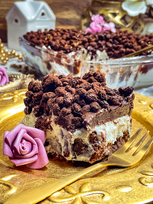 Krunchoco Cake