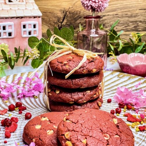 Starbucks Red Velvet Cookies im XXL-Format: So gelingen Dir die besten NYC Red Velvet Kekse (9 Stück)! 2 Red Velvet Cookies