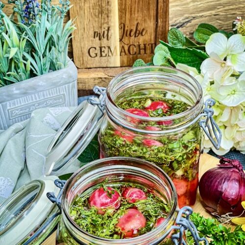 Blitzrezept: Eingelegte Radieschen schnell, einfach & würzig mariniert - der virale Sommertrend 2025! 2 Eingelegte Radieschen