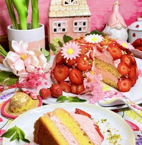 Erdbeer-Kuppeltorte