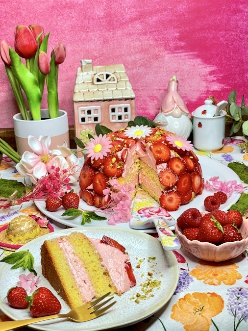 Erdbeer-Kuppeltorte
