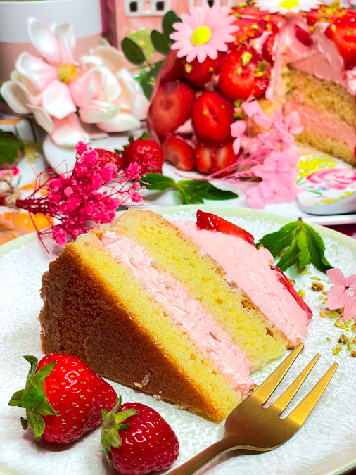 Erdbeer-Kuppeltorte