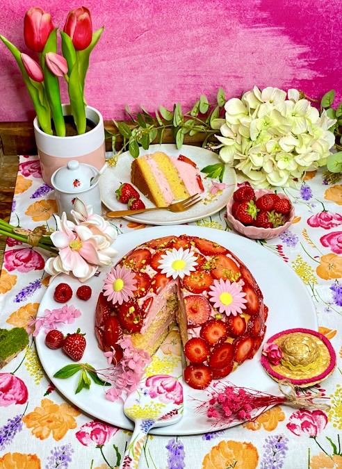 Erdbeer-Kuppeltorte