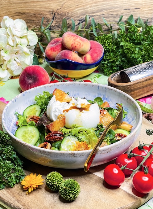 Bester, gegrillter Pfirsich-Burrata-Salat: 100 % Sommer schnell & einfach auf Deinem Teller! 2 Pfirsich-Burrata-Salat1