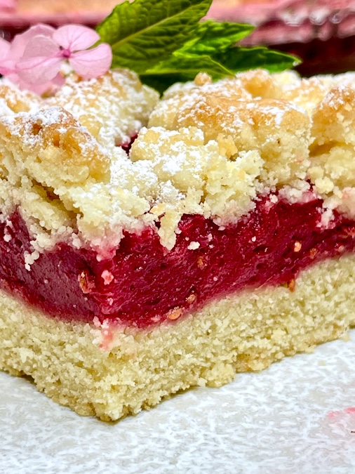 Streuselkuchen mit Himbeeren
