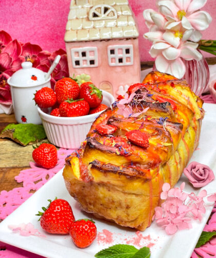 Zupfbrot mit Erdbeeren