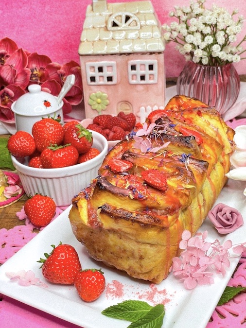 Zupfbrot mit Erdbeeren