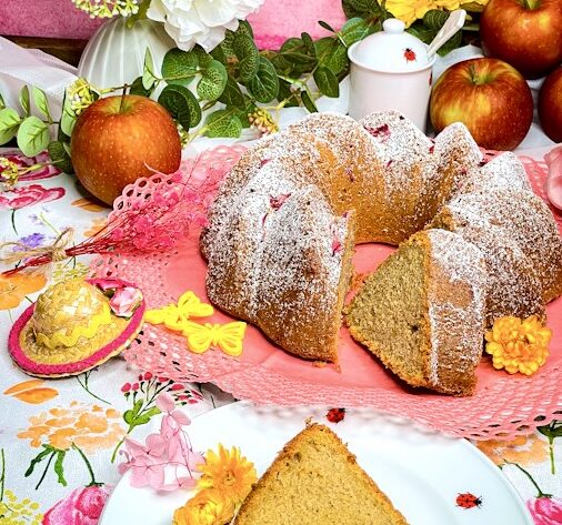 Apfel-Gugelhupf