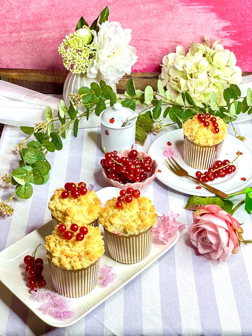 Johannisbeer-Muffins