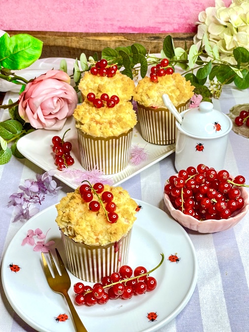 Johannisbeer-Muffins