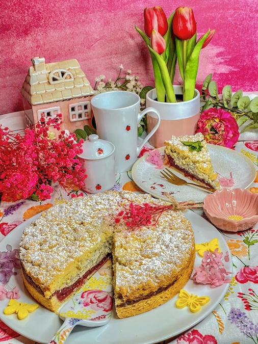 Johannisbeer-Streuselkuchen