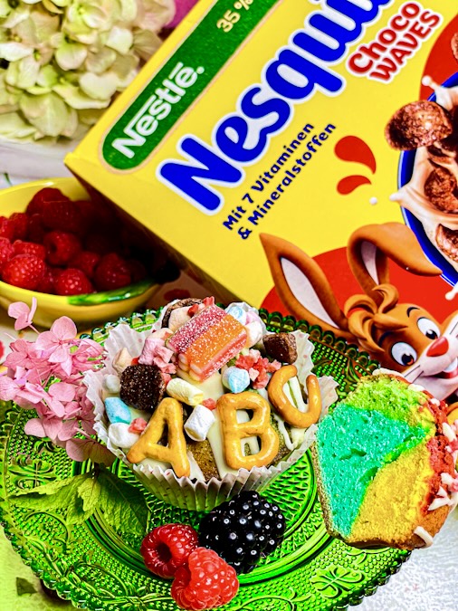 Regenbogen-Muffins