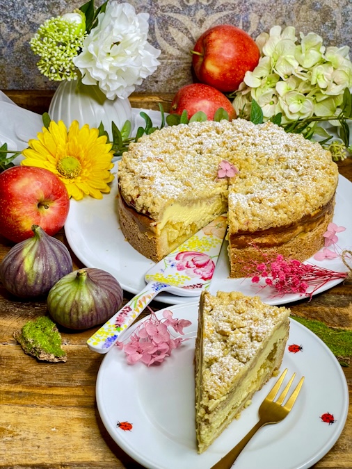 Apfel-Käsekuchen mit Streusel 