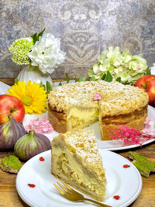 Apfel-Käsekuchen mit Streusel 