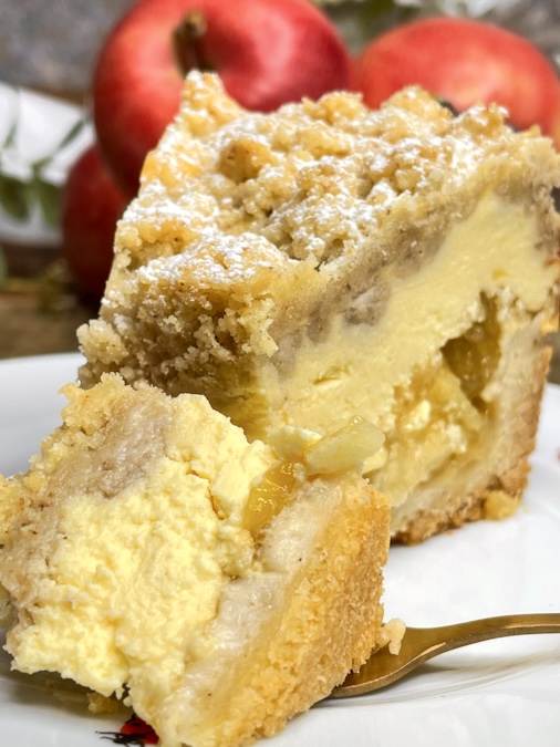 Apfel-Käsekuchen mit Streusel 