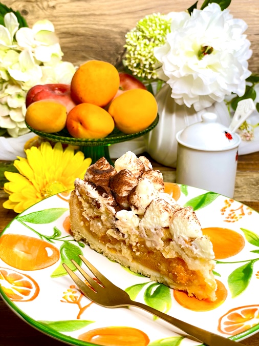 Aprikosenkuchen mit Streuseln