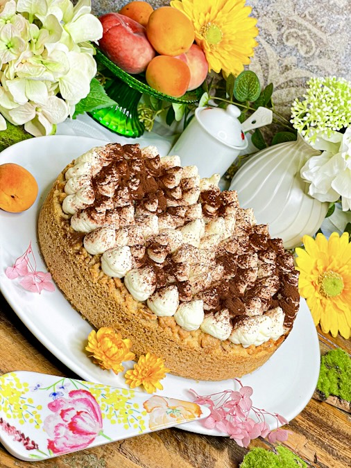 Aprikosenkuchen mit Streuseln