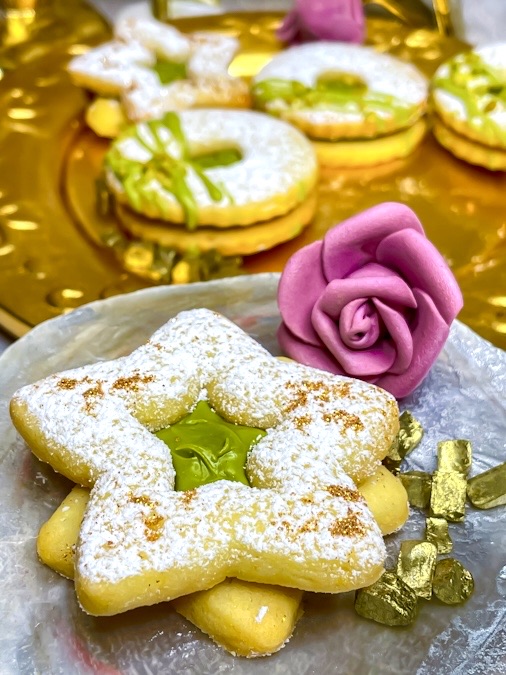Pistazienplätzchen mit Pistaziencreme