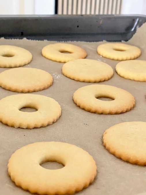Pistazienplätzchen mit Pistaziencreme