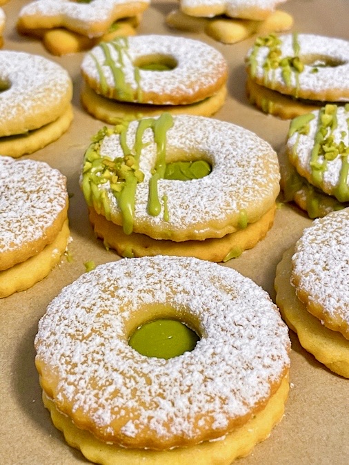 Pistazienplätzchen mit Pistaziencreme