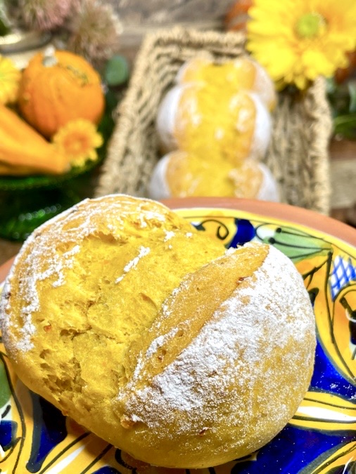 Saftige Kürbisbrötchen