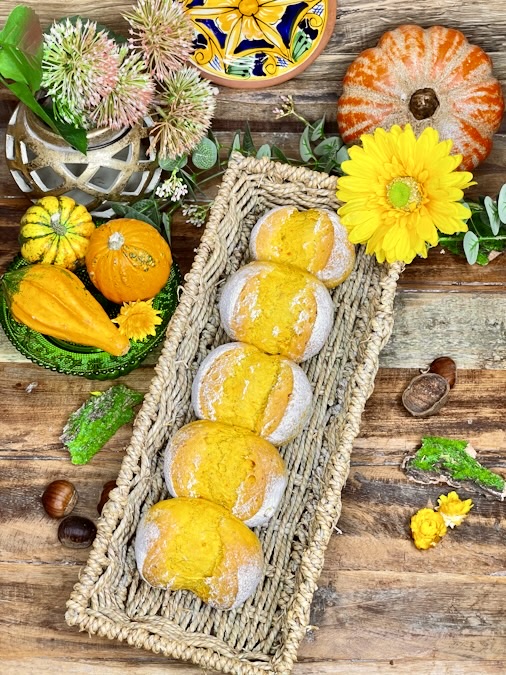 Saftige Kürbisbrötchen