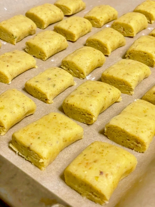 Traumstücke mit Pistazien - das beste Buttergebäck Rezept 44 Stück 3 Traumstücke