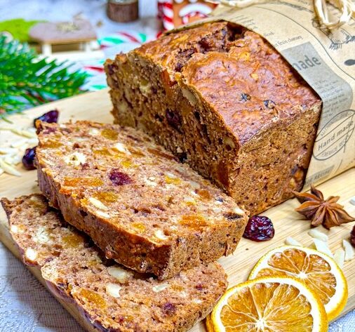 Früchtebrot selber backen - einfaches & saftiges Rezept mit Äpfeln & Nüssen für die 30-cm-Kastenform 1 Früchtebrot