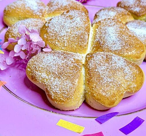 Gluecksklee aus Hefeteig1