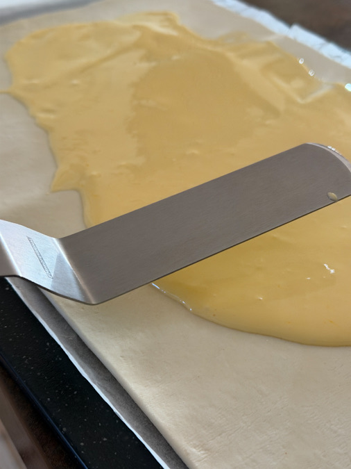 Puddingbrezeln aus Blätterteig - einfaches Rezept wie vom Bäcker 8 Stück 3 Puddingbrezeln aus Blätterteig